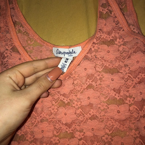 Assortment of Clothing - Picture 2 of 8